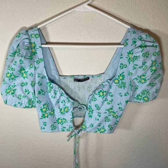 Zara Daisy Floral Linen Crop Top - Picture 2 of 6